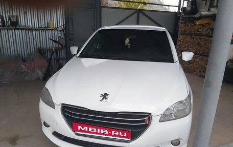 Peugeot 301 I рестайлинг, 2013 год, 650 000 рублей, 3 фотография