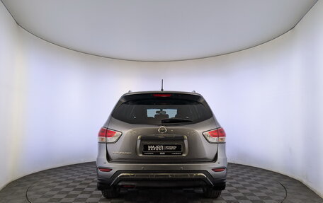 Nissan Pathfinder, 2015 год, 1 900 000 рублей, 6 фотография