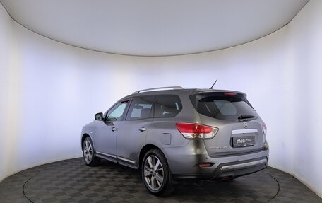 Nissan Pathfinder, 2015 год, 1 900 000 рублей, 7 фотография