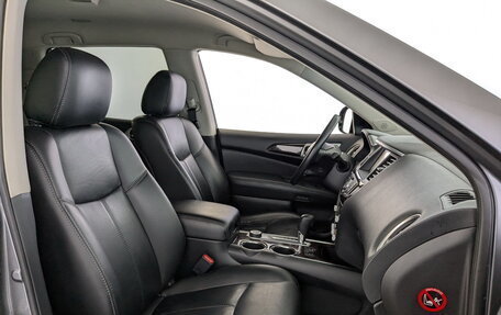 Nissan Pathfinder, 2015 год, 1 900 000 рублей, 27 фотография