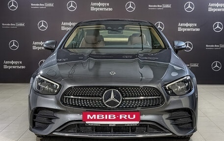 Mercedes-Benz E-Класс, 2021 год, 6 750 000 рублей, 2 фотография