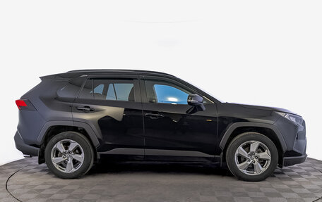 Toyota RAV4, 2021 год, 3 100 000 рублей, 4 фотография
