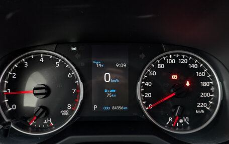 Toyota RAV4, 2021 год, 3 100 000 рублей, 16 фотография