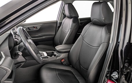 Toyota RAV4, 2021 год, 3 100 000 рублей, 20 фотография