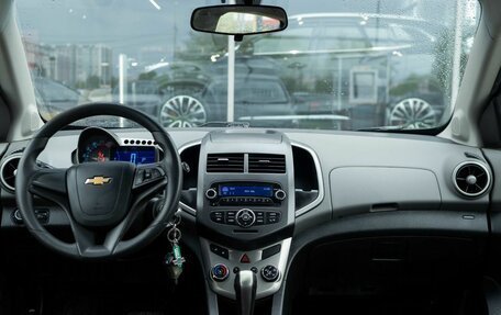 Chevrolet Aveo III, 2014 год, 920 000 рублей, 10 фотография