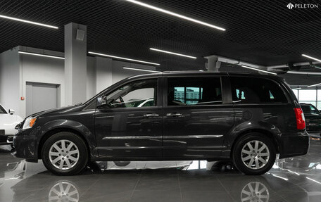 Chrysler Voyager IV, 2014 год, 2 550 000 рублей, 9 фотография