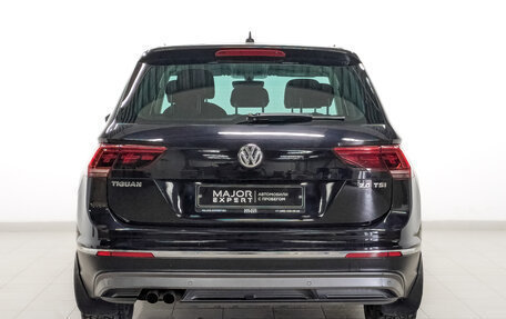 Volkswagen Tiguan II, 2017 год, 2 370 000 рублей, 6 фотография