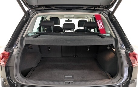 Volkswagen Tiguan II, 2017 год, 2 370 000 рублей, 10 фотография