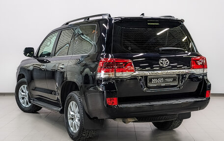 Toyota Land Cruiser 200, 2020 год, 9 490 000 рублей, 7 фотография