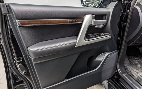 Toyota Land Cruiser 200, 2020 год, 9 490 000 рублей, 19 фотография