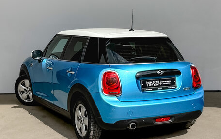 MINI Hatch, 2018 год, 1 990 000 рублей, 7 фотография