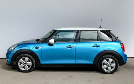 MINI Hatch, 2018 год, 1 990 000 рублей, 8 фотография