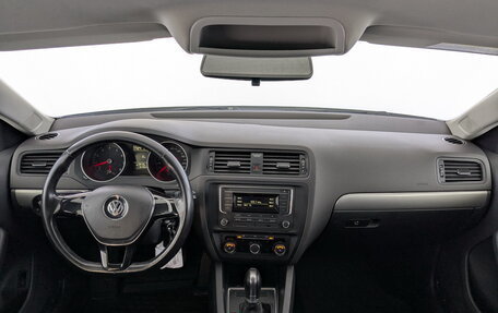 Volkswagen Jetta VI, 2016 год, 1 220 000 рублей, 14 фотография