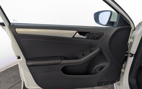 Volkswagen Jetta VI, 2016 год, 1 220 000 рублей, 19 фотография