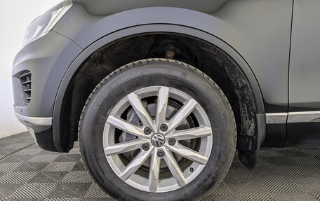 Volkswagen Touareg III, 2017 год, 2 800 000 рублей, 12 фотография