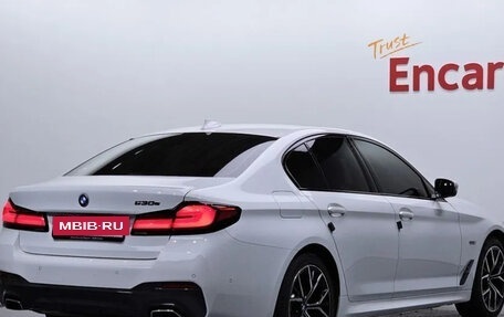 BMW 5 серия, 2022 год, 4 270 000 рублей, 2 фотография