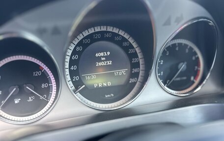 Mercedes-Benz C-Класс, 2010 год, 1 440 000 рублей, 14 фотография