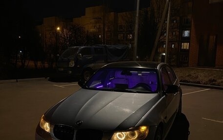 BMW 3 серия, 2010 год, 1 275 000 рублей, 3 фотография