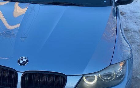 BMW 3 серия, 2010 год, 1 275 000 рублей, 14 фотография