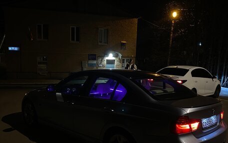 BMW 3 серия, 2010 год, 1 275 000 рублей, 15 фотография