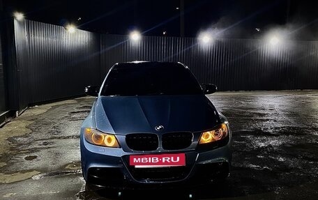 BMW 3 серия, 2010 год, 1 275 000 рублей, 12 фотография