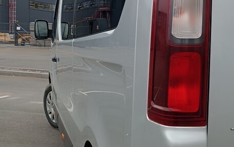 Renault Trafic, 2020 год, 2 990 000 рублей, 7 фотография