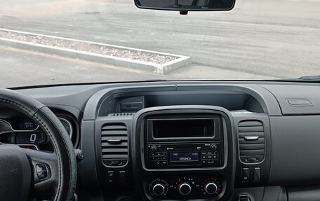 Renault Trafic, 2020 год, 2 990 000 рублей, 3 фотография