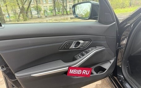 BMW 3 серия, 2024 год, 6 450 000 рублей, 13 фотография