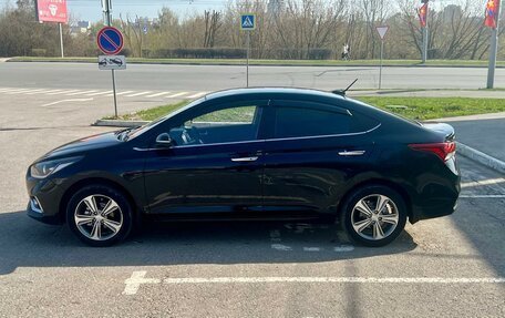 Hyundai Solaris II рестайлинг, 2017 год, 1 040 000 рублей, 2 фотография