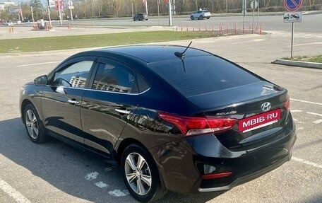 Hyundai Solaris II рестайлинг, 2017 год, 1 040 000 рублей, 4 фотография