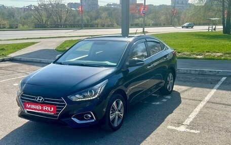Hyundai Solaris II рестайлинг, 2017 год, 1 040 000 рублей, 9 фотография