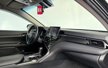 Toyota Camry, 2022 год, 3 530 000 рублей, 13 фотография