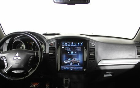 Mitsubishi Pajero IV, 2011 год, 1 870 000 рублей, 10 фотография