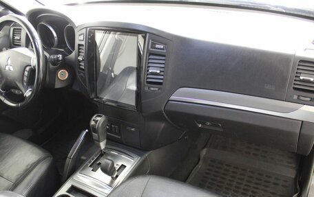 Mitsubishi Pajero IV, 2011 год, 1 870 000 рублей, 14 фотография