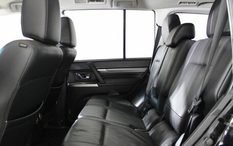 Mitsubishi Pajero IV, 2011 год, 1 870 000 рублей, 13 фотография