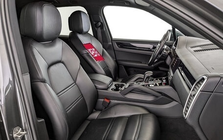 Porsche Cayenne III, 2020 год, 7 700 000 рублей, 24 фотография