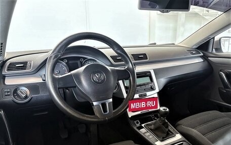 Volkswagen Passat CC I рестайлинг, 2011 год, 989 000 рублей, 13 фотография