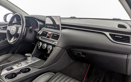 Genesis G70 I, 2018 год, 2 830 000 рублей, 10 фотография
