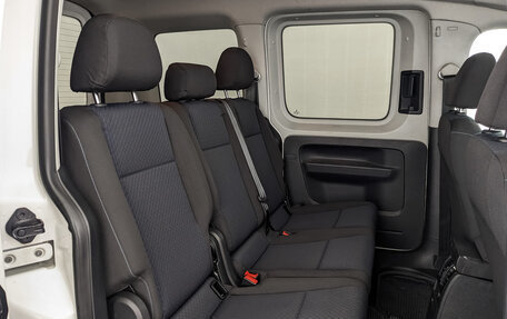 Volkswagen Caddy IV, 2018 год, 1 990 000 рублей, 17 фотография