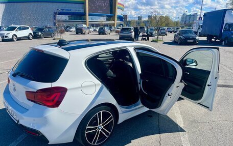 BMW 1 серия, 2018 год, 2 500 000 рублей, 8 фотография