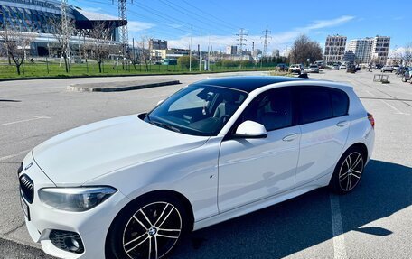 BMW 1 серия, 2018 год, 2 500 000 рублей, 3 фотография
