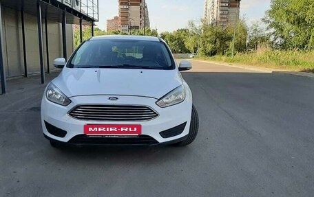 Ford Focus III, 2017 год, 617 000 рублей, 3 фотография