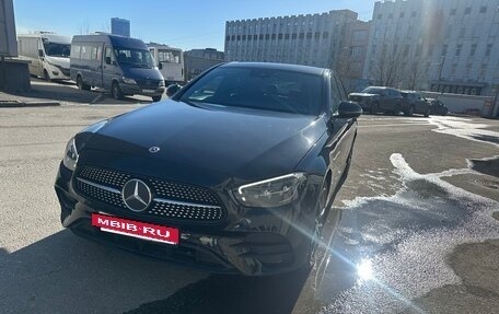 Mercedes-Benz E-Класс, 2021 год, 3 690 000 рублей, 2 фотография