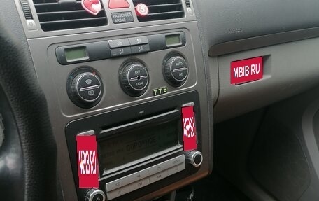 Volkswagen Touran III, 2007 год, 750 000 рублей, 6 фотография