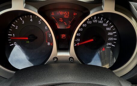 Nissan Juke II, 2012 год, 920 000 рублей, 17 фотография
