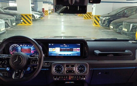 Mercedes-Benz G-Класс AMG, 2024 год, 29 945 000 рублей, 3 фотография