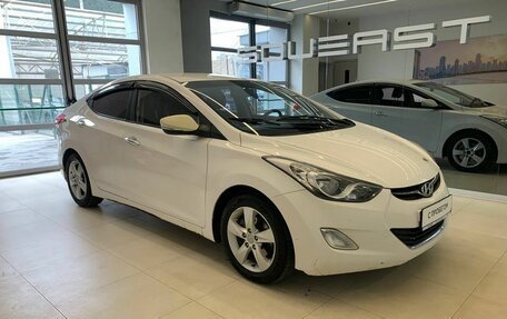 Hyundai Avante, 2012 год, 890 000 рублей, 3 фотография