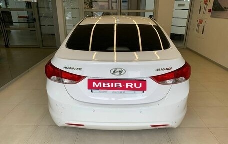 Hyundai Avante, 2012 год, 890 000 рублей, 5 фотография