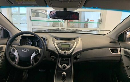 Hyundai Avante, 2012 год, 890 000 рублей, 12 фотография