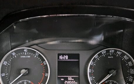 Skoda Octavia, 2013 год, 645 000 рублей, 10 фотография